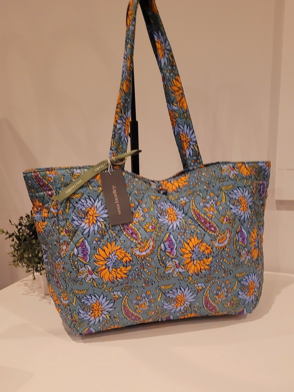 Vera Bradley Quilted Gemstone Paisley